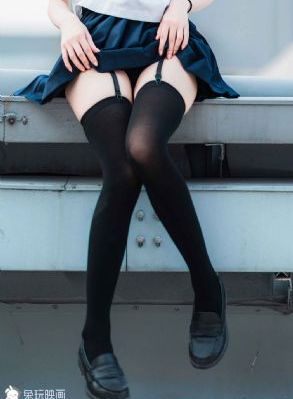 青青草超碰-无水印免费观看字幕