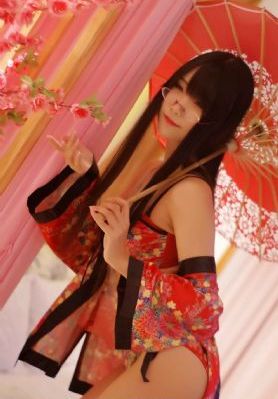 极品美女在线-最新不卡在线观看